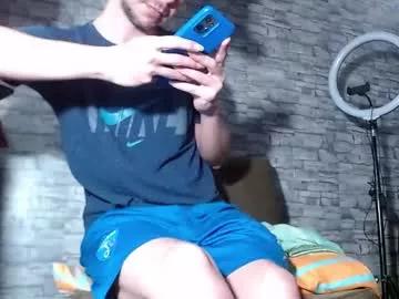 eljeorge_hott from Chaturbate