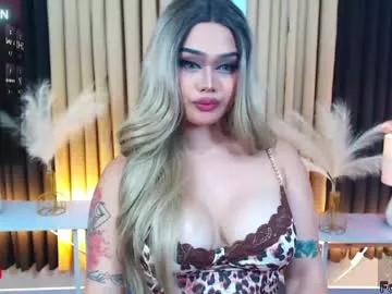 ella_fantasia from Chaturbate
