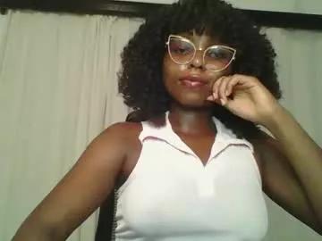 ella_laurel from Chaturbate