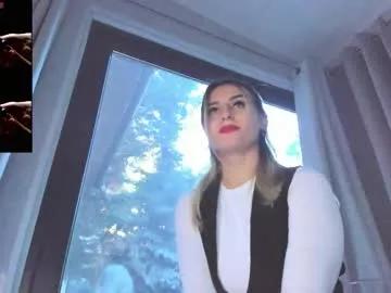 ella_vee from Chaturbate is Freechat
