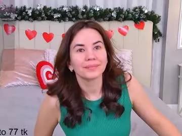 ellaander from Chaturbate