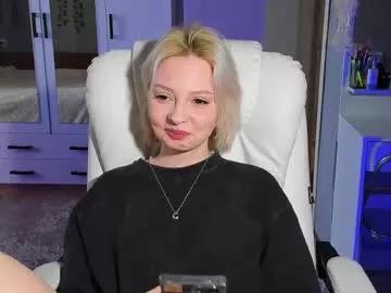 ellales from Chaturbate