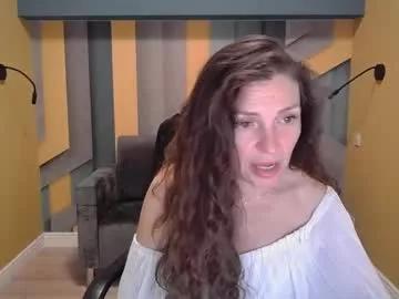 ellalongs from Chaturbate