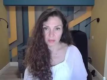 ellalongs from Chaturbate