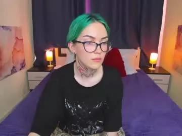 ellamery from Chaturbate