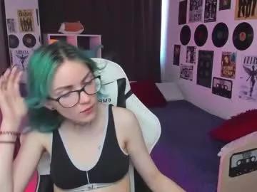 ellamery from Chaturbate
