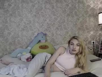 Ellamilla from Chaturbate