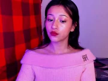 Ellancain from Chaturbate