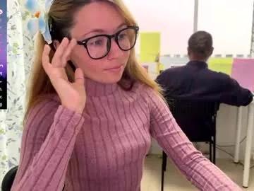 ellcrys from Chaturbate
