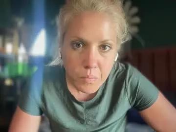 elle_love55 from Chaturbate