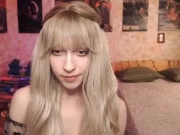 ellie_friendly from Chaturbate