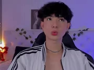 elliot_younng from Chaturbate