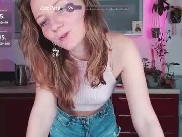 elly_helly from Chaturbate