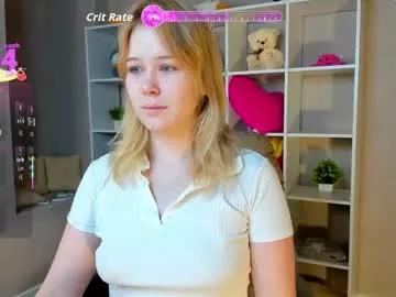 ellya_castro from Chaturbate