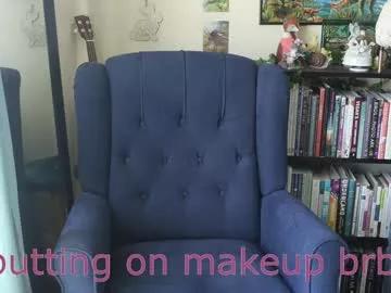 ellynaomi from Chaturbate