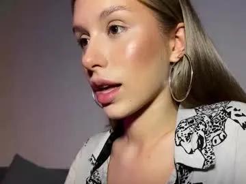 elysia_xo from Chaturbate is Freechat