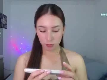 emaa_martins from Chaturbate