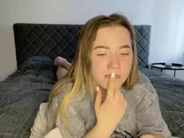 ember_bunny from Chaturbate