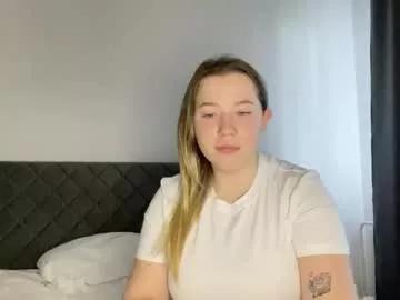 ember_bunny from Chaturbate