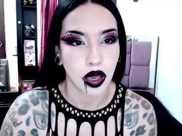 emearld_black from Chaturbate