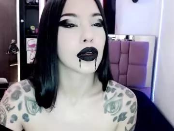 emearld_black from Chaturbate