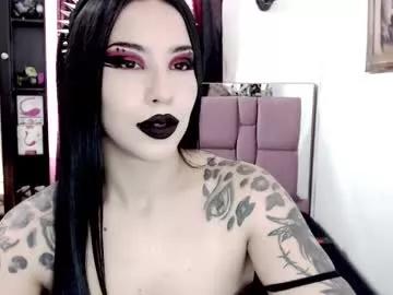 emearld_black from Chaturbate