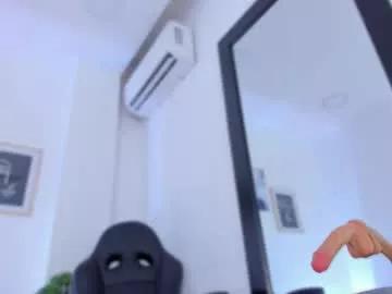 emelie_89 from Chaturbate