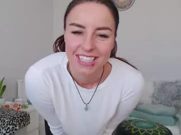 emerald_kittycat from Chaturbate
