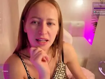 emma_clay on Chaturbate 