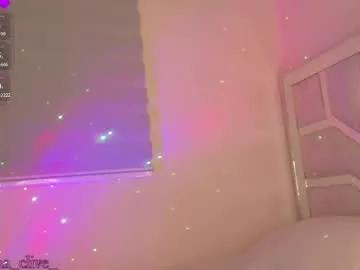 emma_clive from Chaturbate