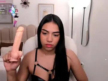 emma_connor1 on Chaturbate 