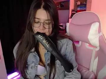emma_naa from Chaturbate is Freechat