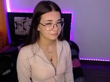 emma_naa from Chaturbate