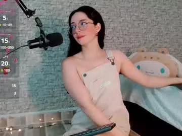 emma_unu from Chaturbate