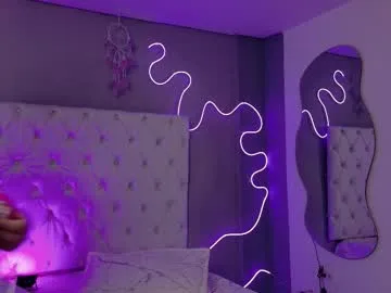 emma_visconti1 on Chaturbate 