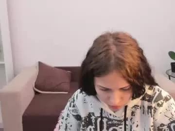 Cling to live show with emma_wonderland from Chaturbate 
