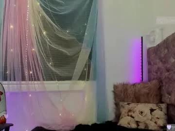 emmaforeveru from Chaturbate