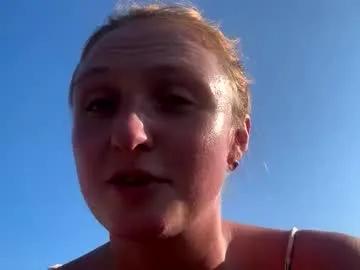 Emmarouge_23 from Chaturbate