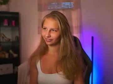Emmie_murray from Chaturbate