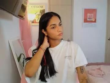 emmily_forever from Chaturbate