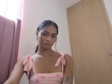 emmily_forever from Chaturbate