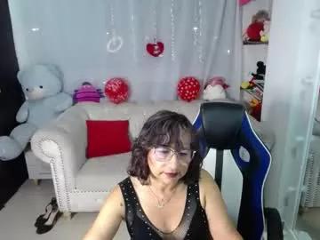emmilychevalier from Chaturbate