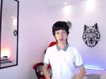 emmo_boy on Chaturbate 