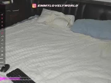 Emmyfoxx_ from Chaturbate