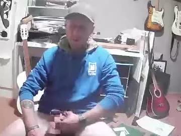 Empirikal1 from Chaturbate