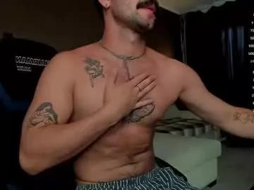 enen_glo from Chaturbate