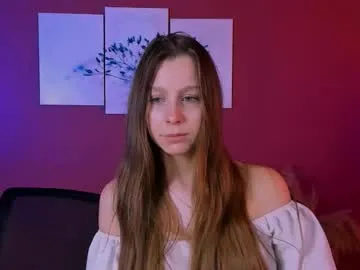esme_moore_ on Chaturbate 