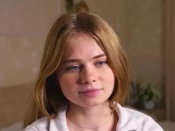 esmegodbold from Chaturbate