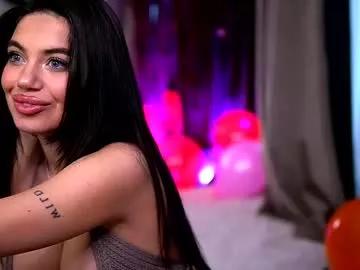 esmeluv from Chaturbate