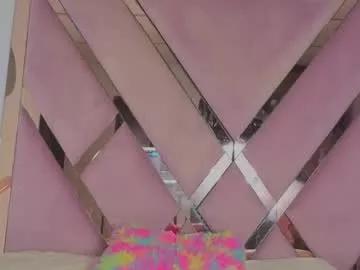esmeraldaht from Chaturbate